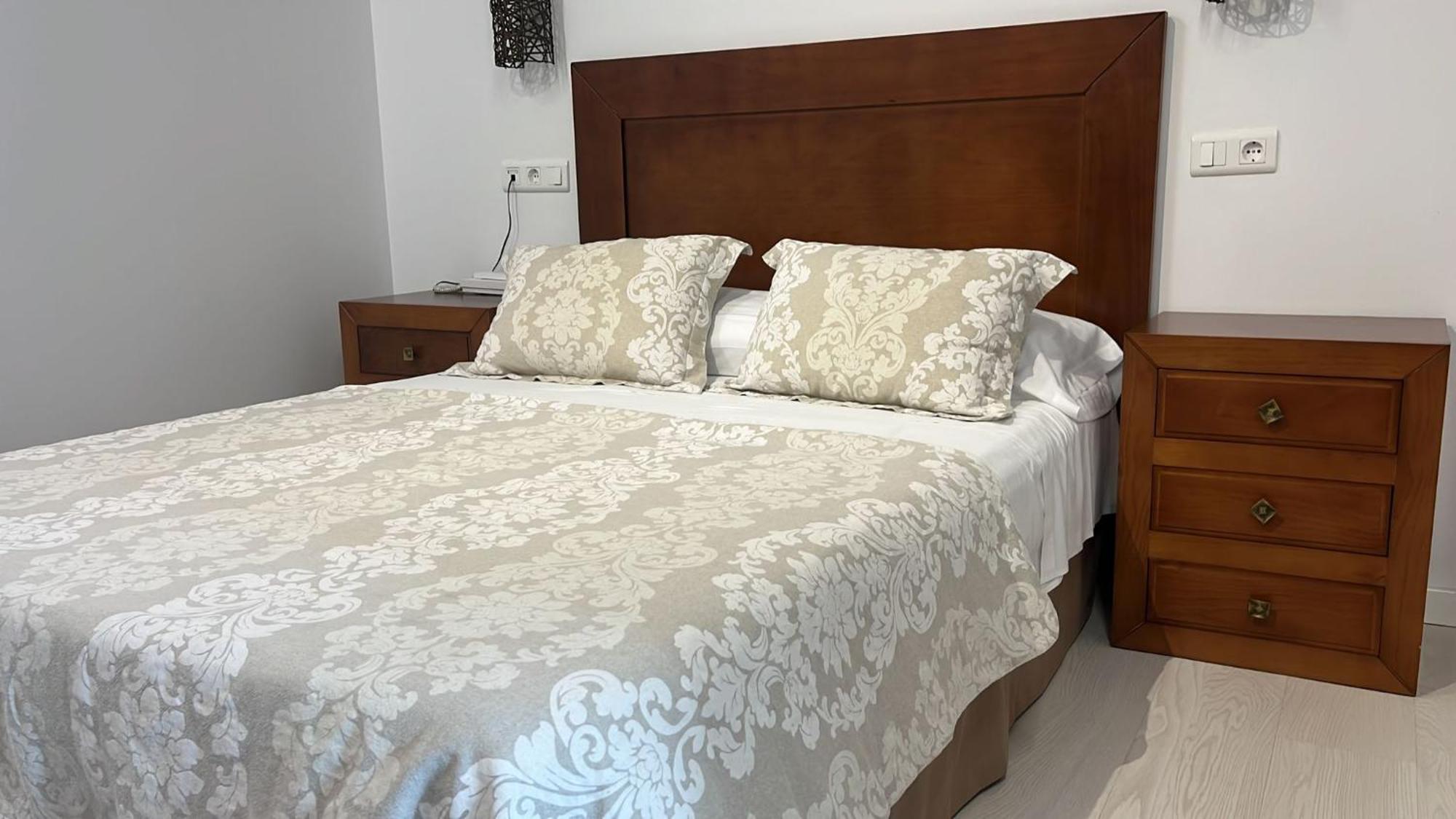 Hotel La Alcoholera Villaviciosa de Cordoba Luaran gambar