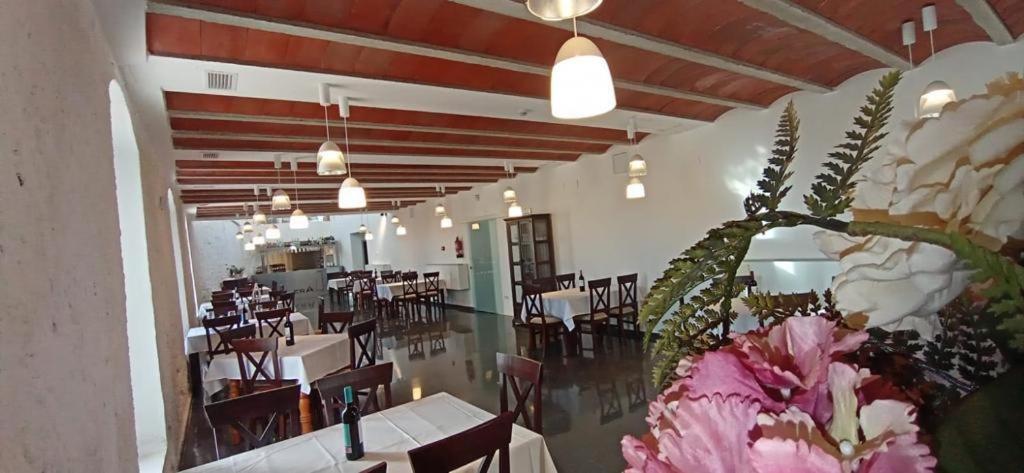Hotel La Alcoholera Villaviciosa de Cordoba Luaran gambar